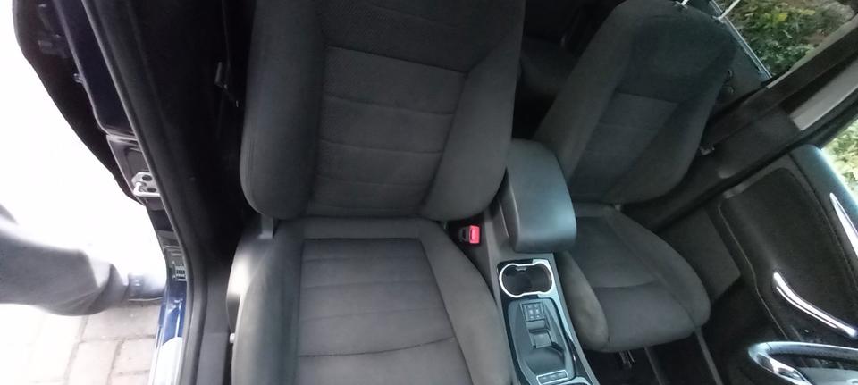 Ford S-Max 2013 — photo 7