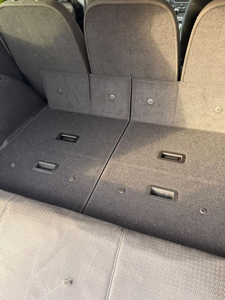 Ford S-Max 2013 — photo 15
