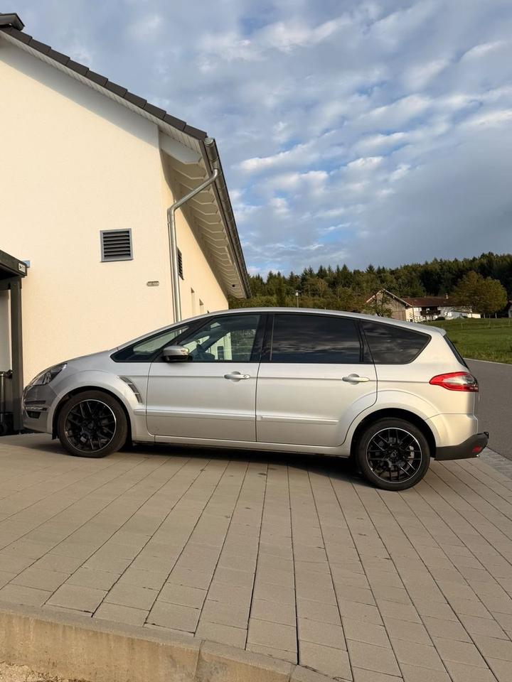 Ford S-Max 2013 — photo 5
