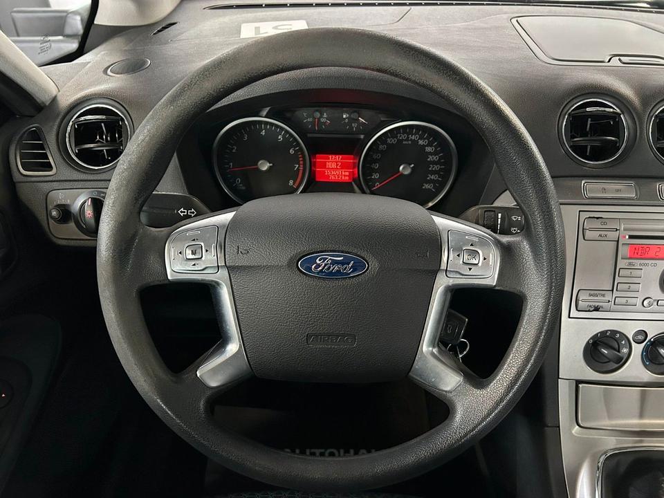 Ford S-Max 2008 — photo 20