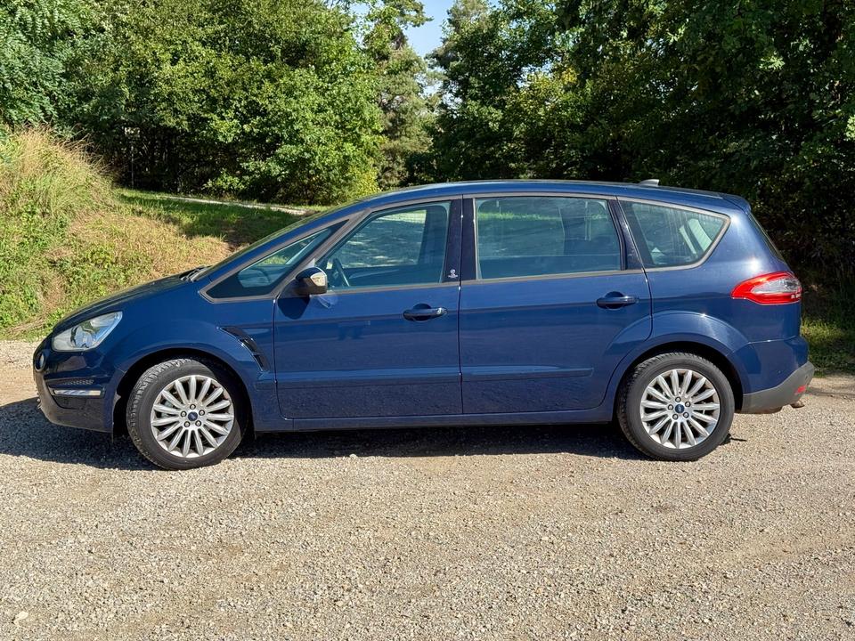 Ford S-Max 2013 — салон