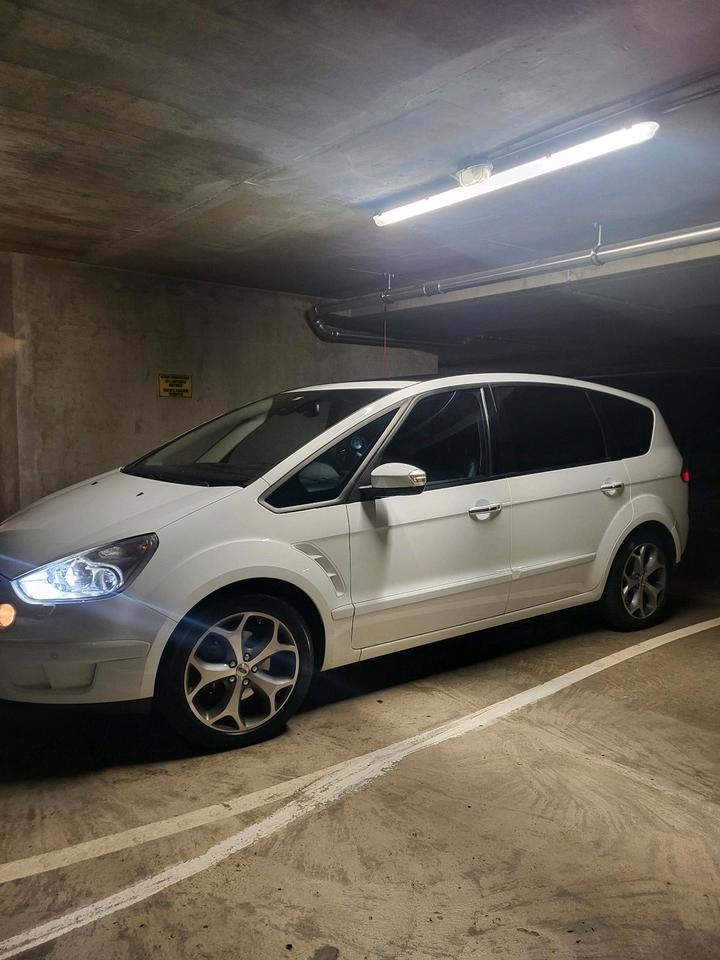 Ford S-Max 2008 — салон