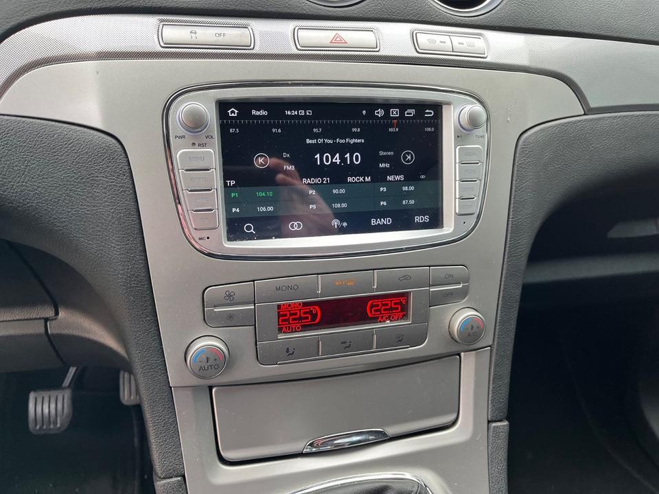 Ford S-Max 2009 — photo 10