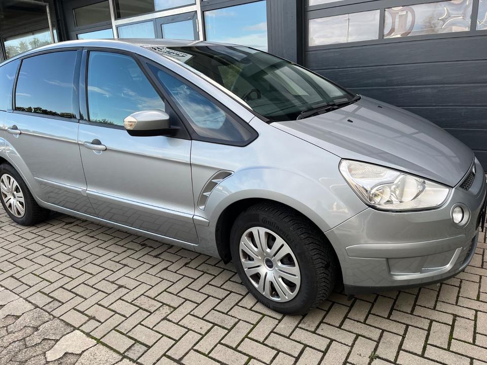 Ford S-Max 2009 — engine