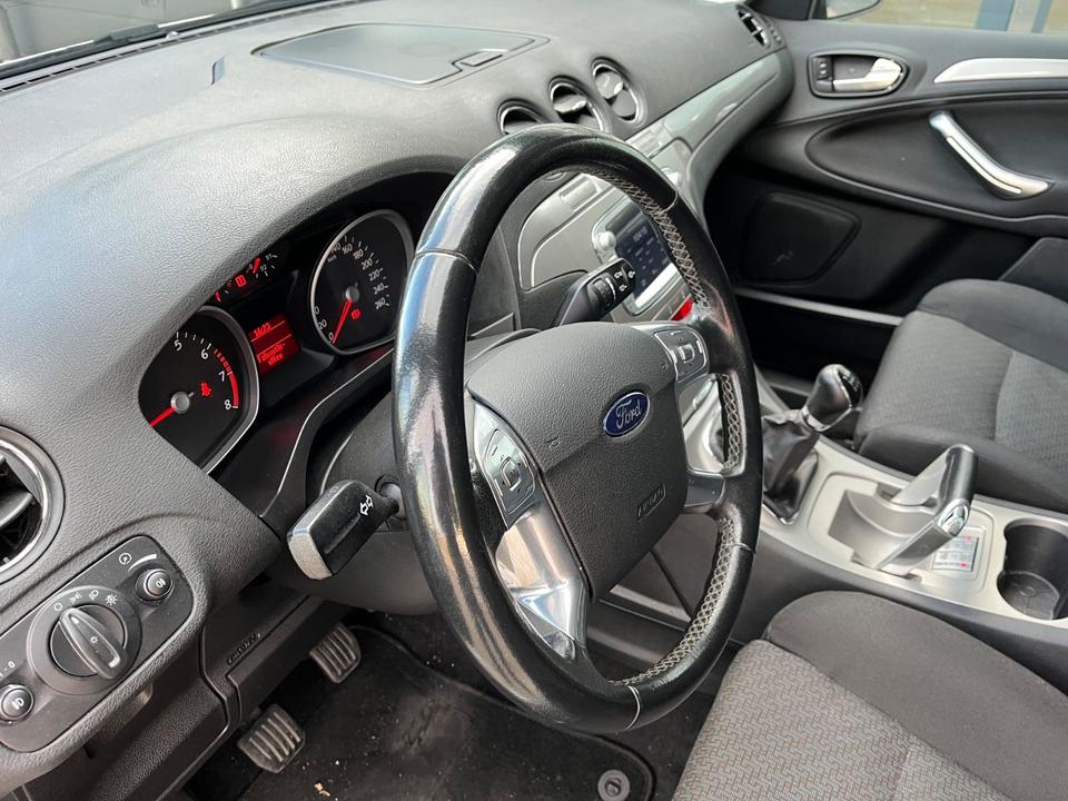 Ford S-Max 2009 — photo 5