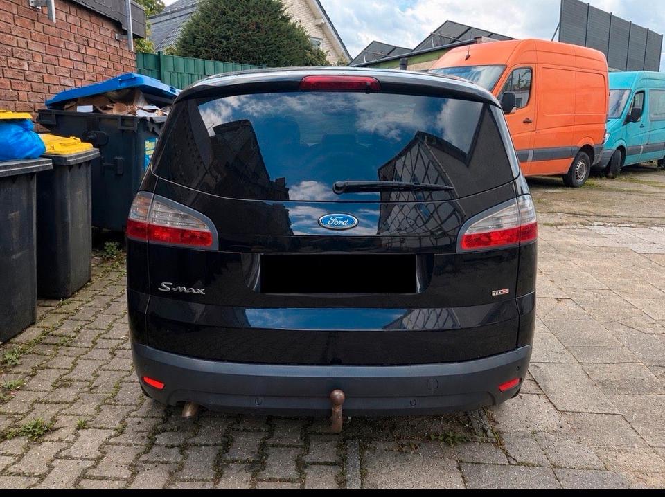 Ford S-Max 2007 — rear view