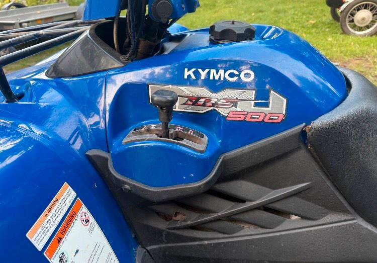 Kymco Gelöscht • Quad Kymco Mxu 500 mit Allrad 4x4 LOF 2011 — interior