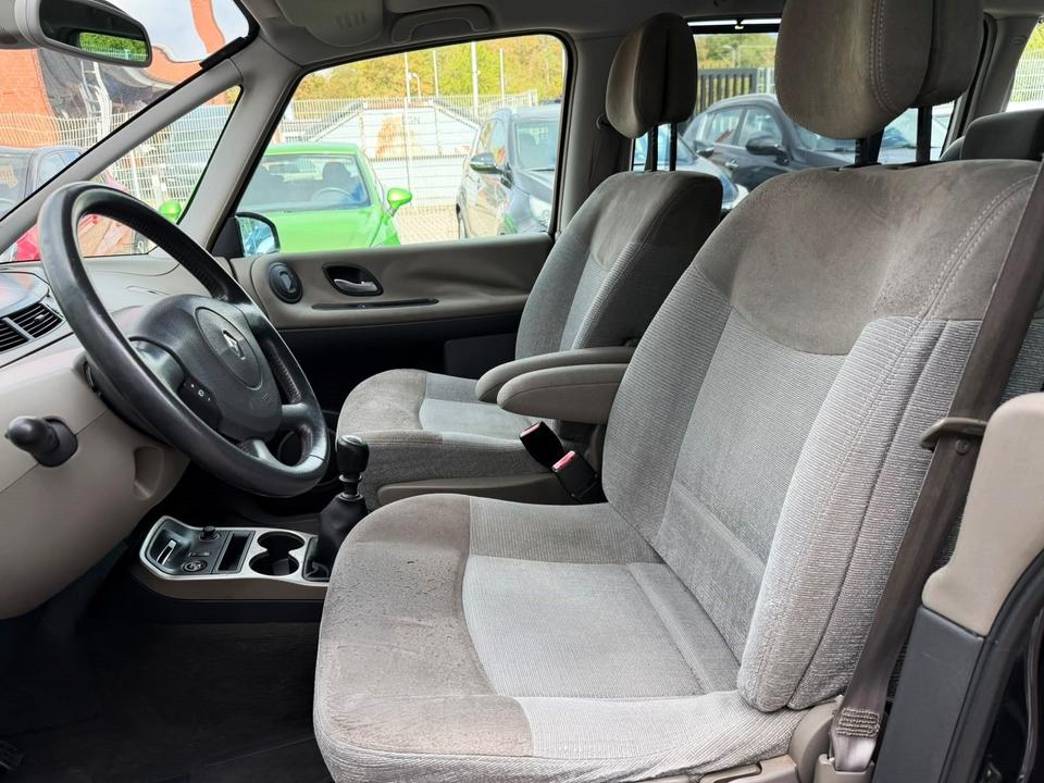 Renault Espace 2005 — photo 14