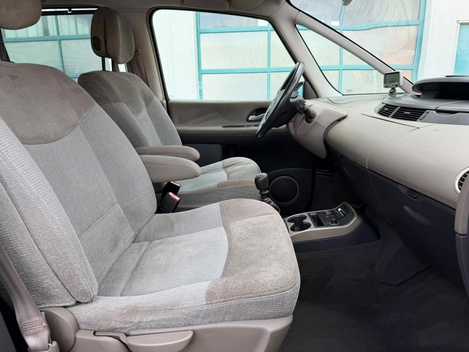 Renault Espace 2005 — photo 15