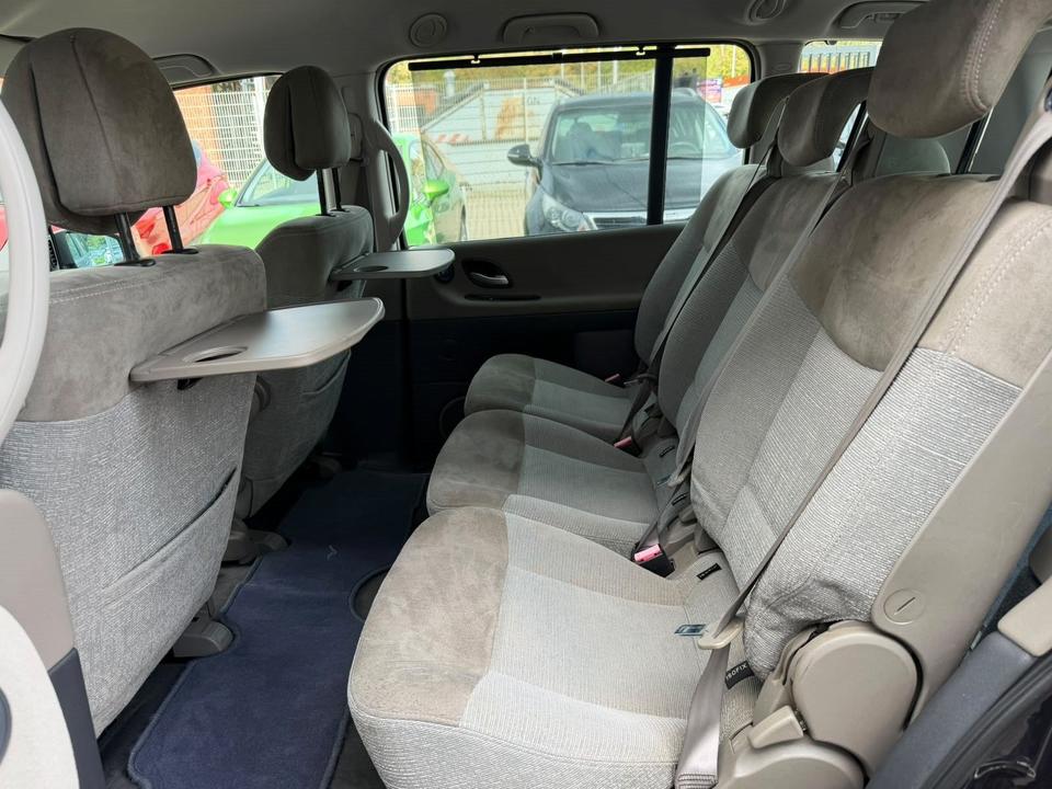 Renault Espace 2005 — photo 17