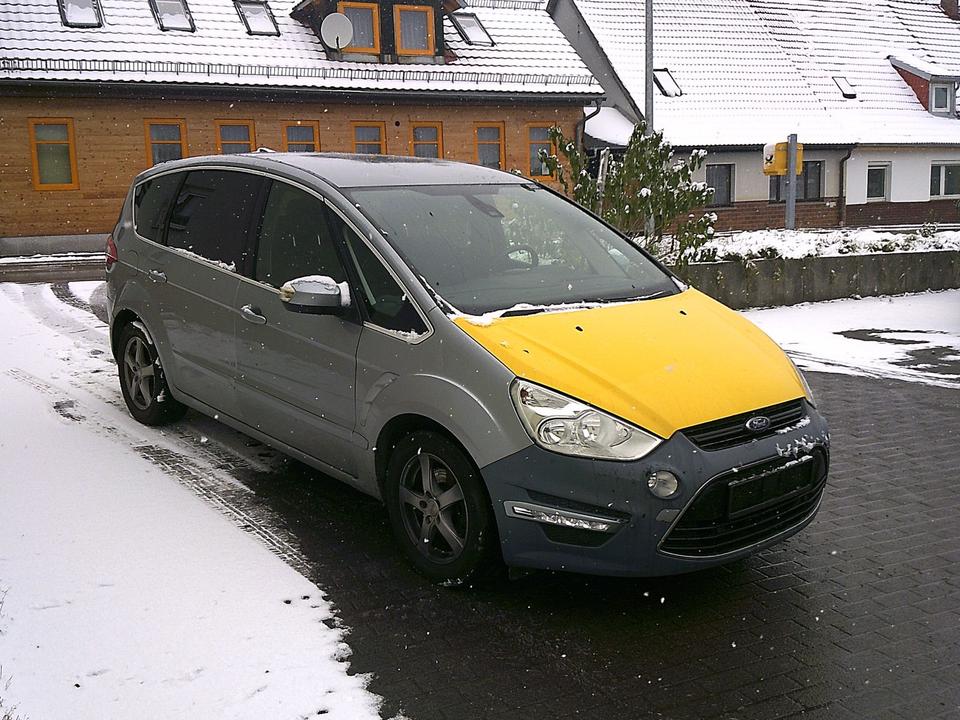 Ford S-Max 2014 — rear view