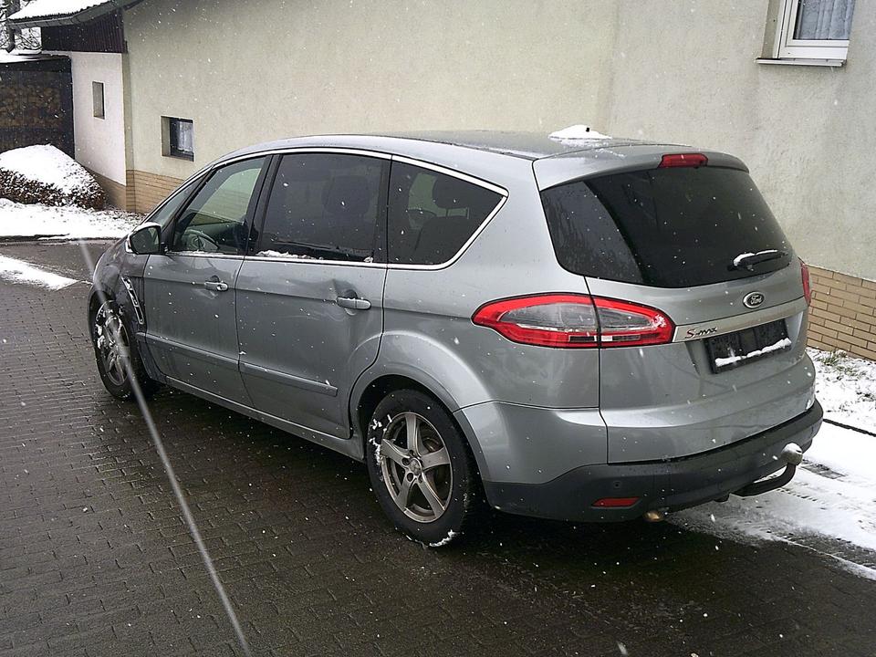 Ford S-Max 2014 — interior