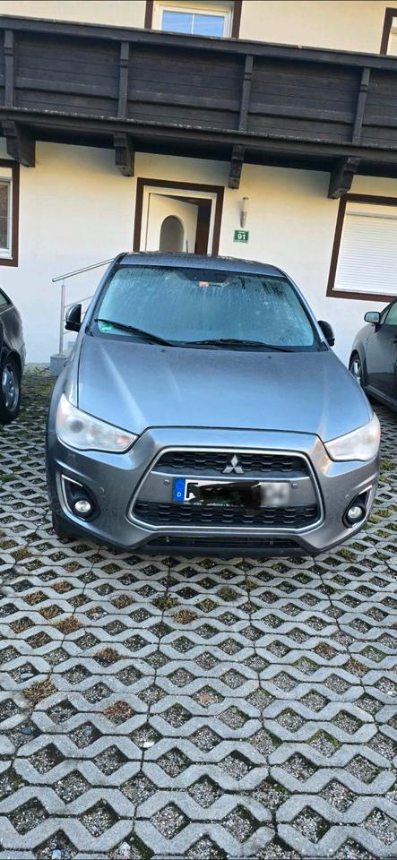 Mitsubishi ASX 2015 — rear view