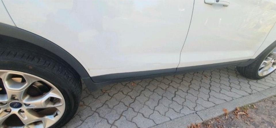 Ford Kuga 2012 — photo 16