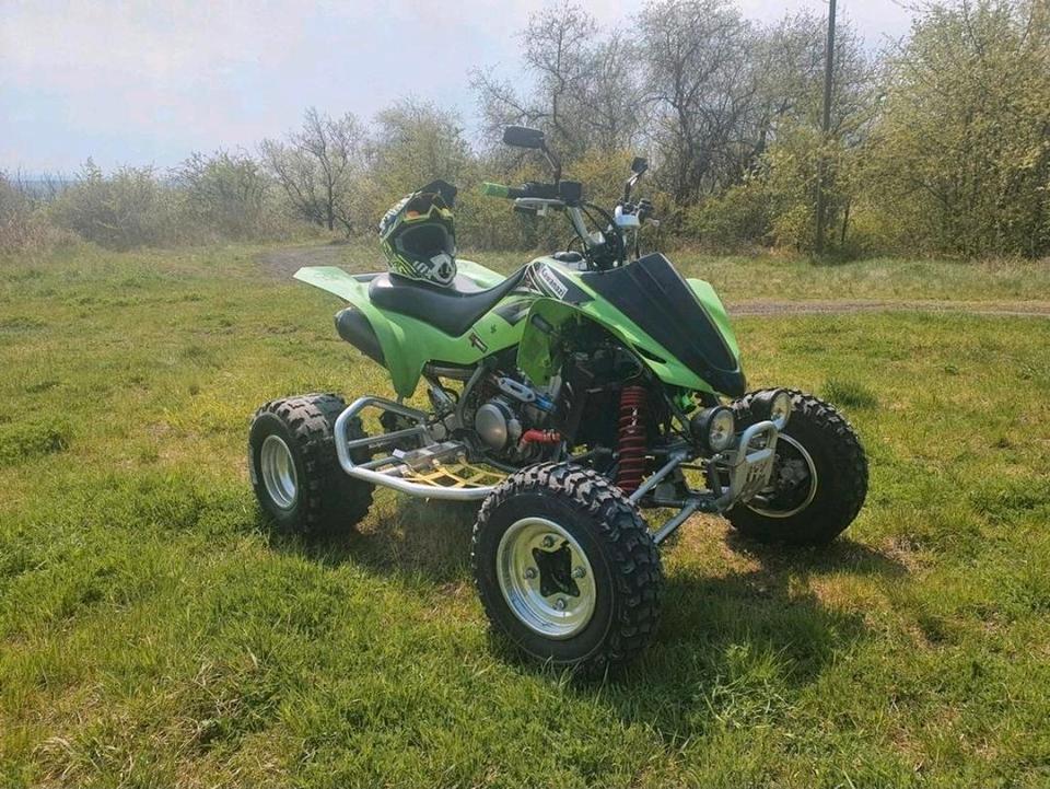 Kawasaki KFX 400, kein Suzuki LTZ 2004 — авто для ЗСУ з Європи