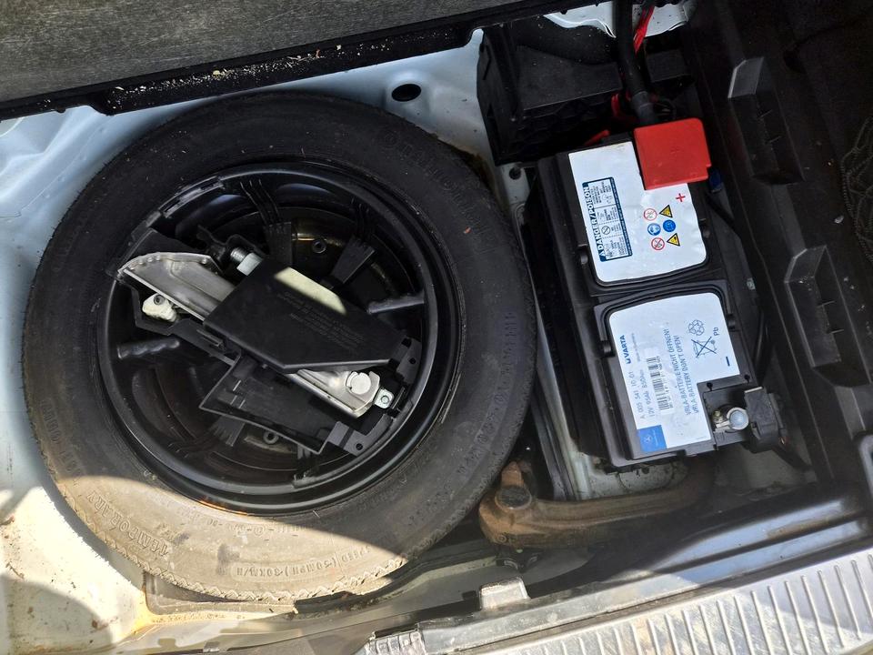 Mercedes Benz C 220 2008 — photo 11