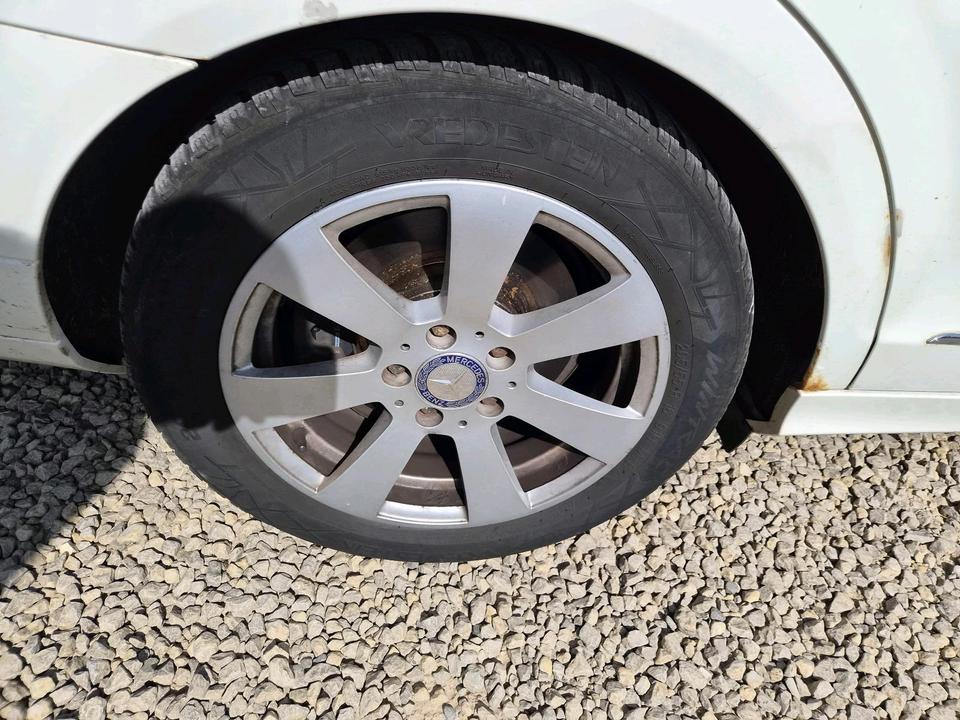 Mercedes Benz C 220 2008 — photo 6