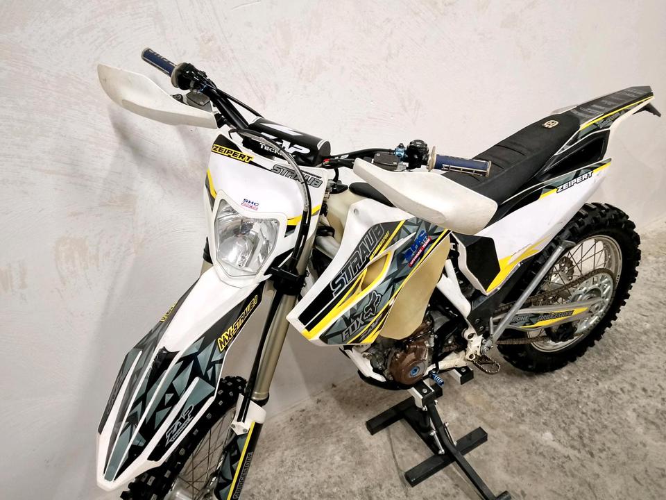 Husqvarna fe 250 (Inzahlungnahme möglich, Motocross) 2015 — interior