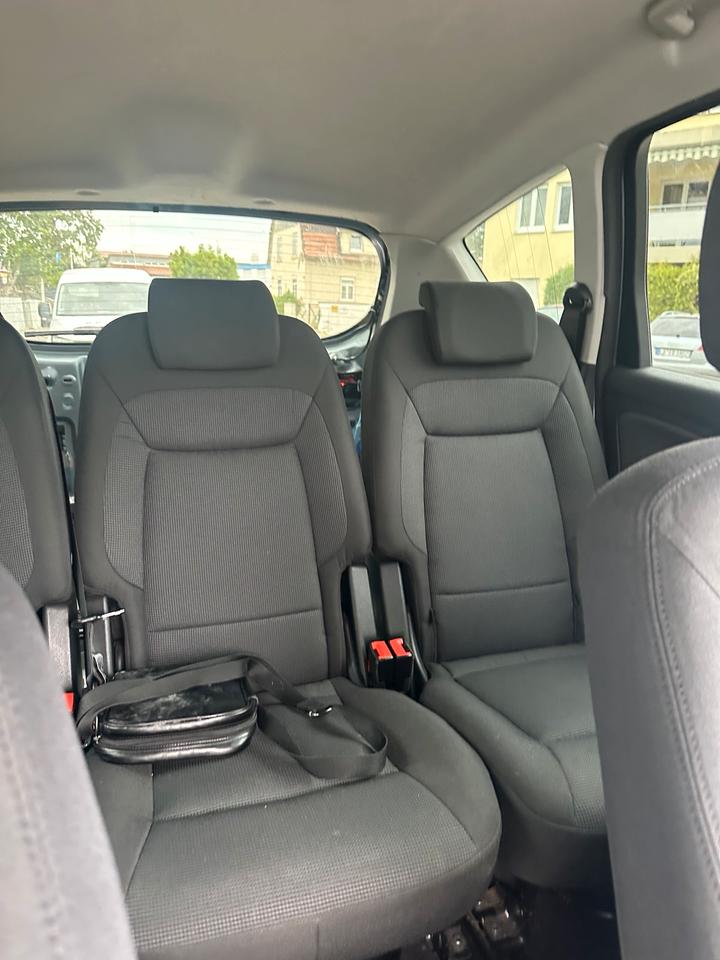 Ford S-Max 2008 — interior