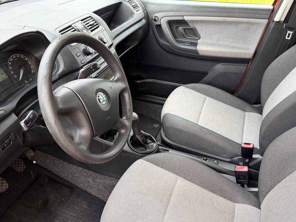 Skoda Fabia 2008 — photo 12