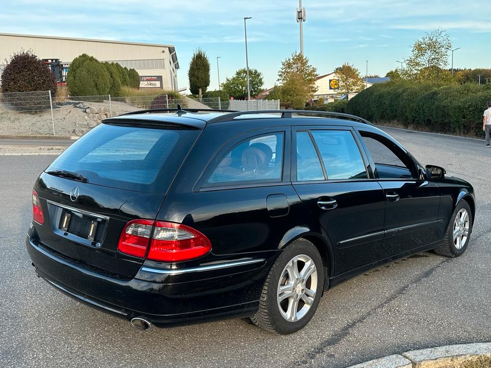 Mercedes Benz Weitere E-Klasse 2008 — photo 7