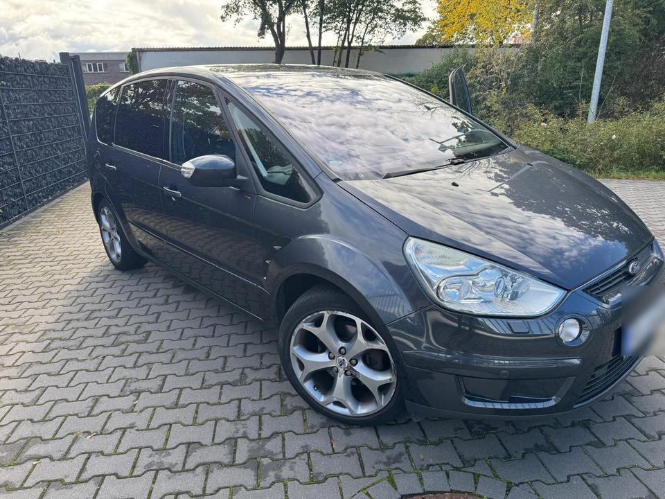 Ford S-Max, 2009