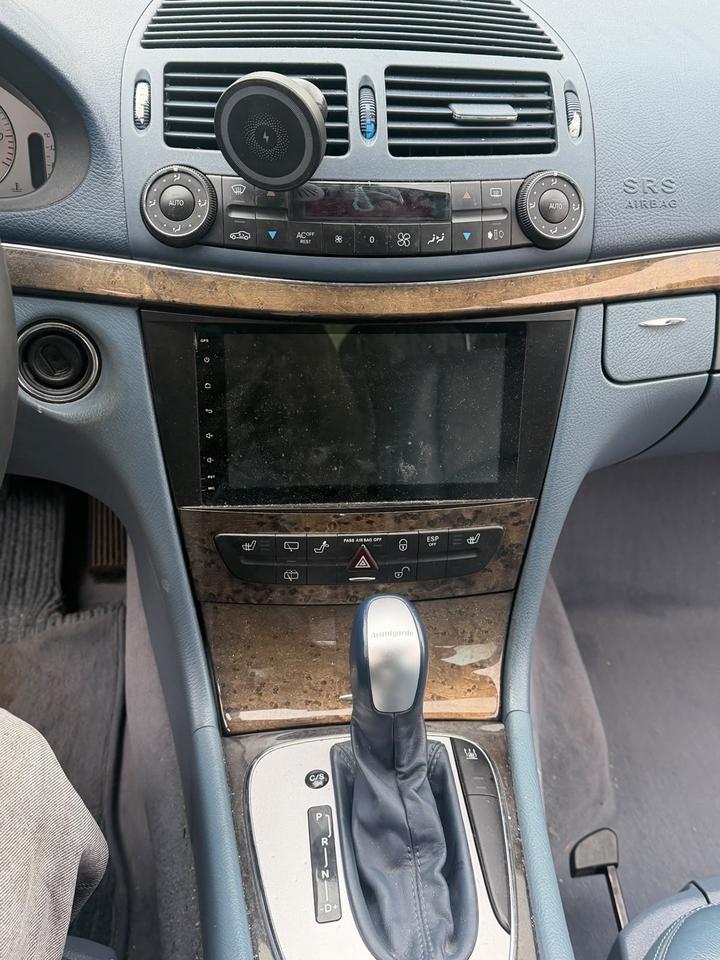 Mercedes Benz E 320 2004 — photo 13