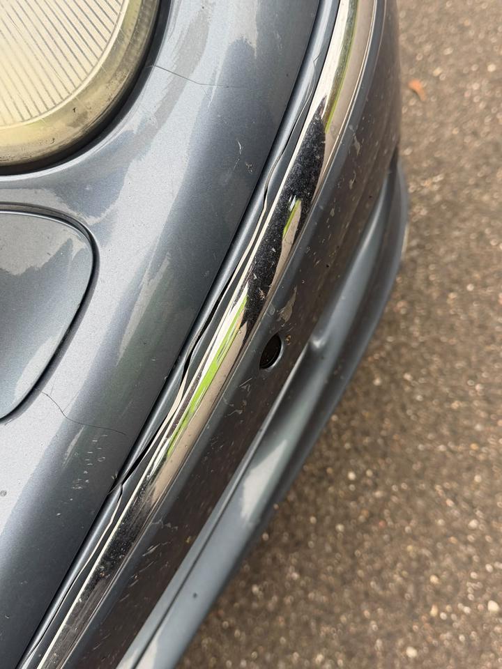 Mercedes Benz E 320 2004 — photo 20