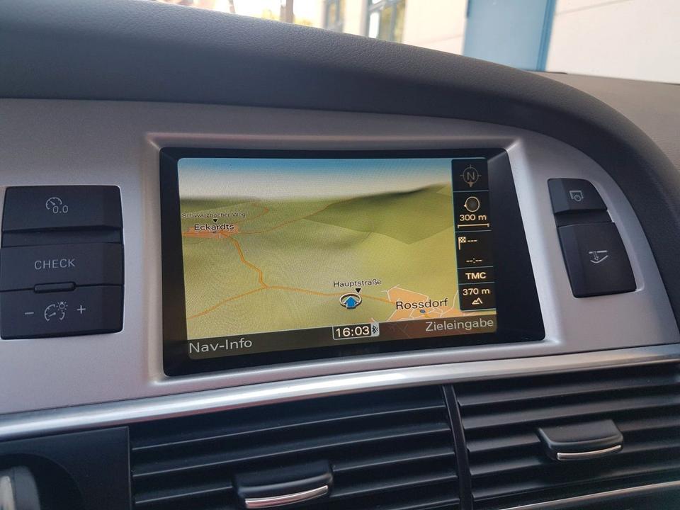 Audi A6 2010 — photo 15