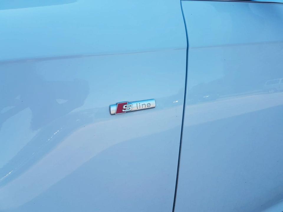 Audi A6 2010 — photo 5