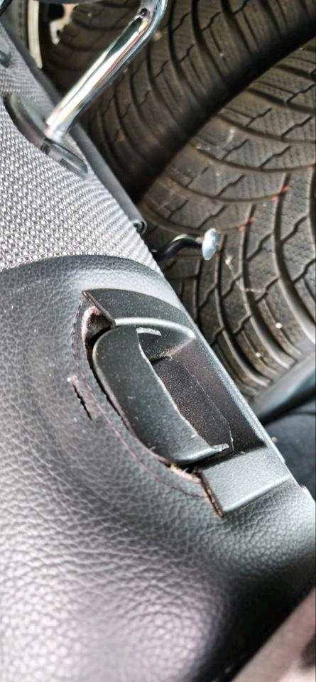 Mercedes Benz E 220 2008 — photo 12