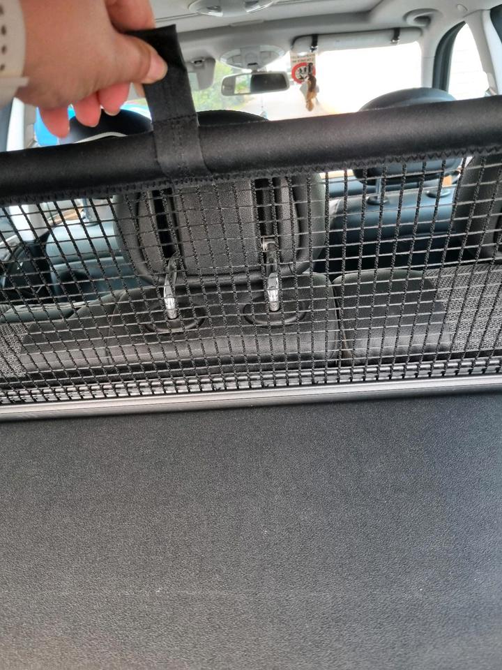 Mercedes Benz E 220 2008 — photo 17