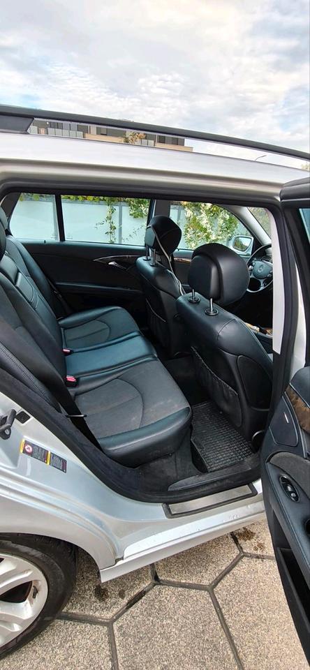 Mercedes Benz E 220 2008 — photo 7