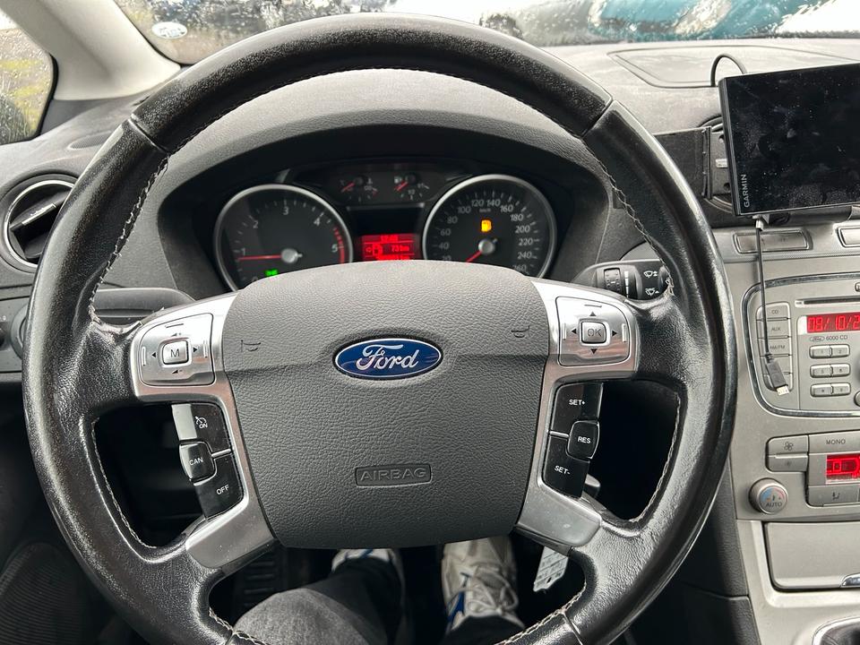 Ford S-Max 2008 — photo 8