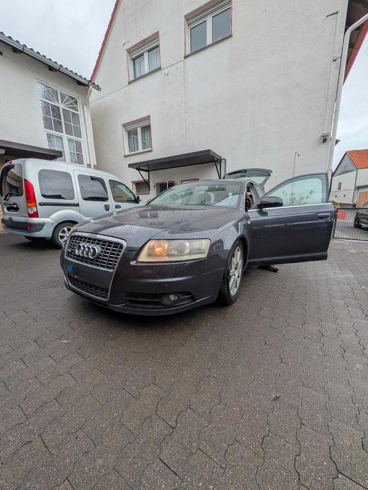 Audi A6 2005 — interior