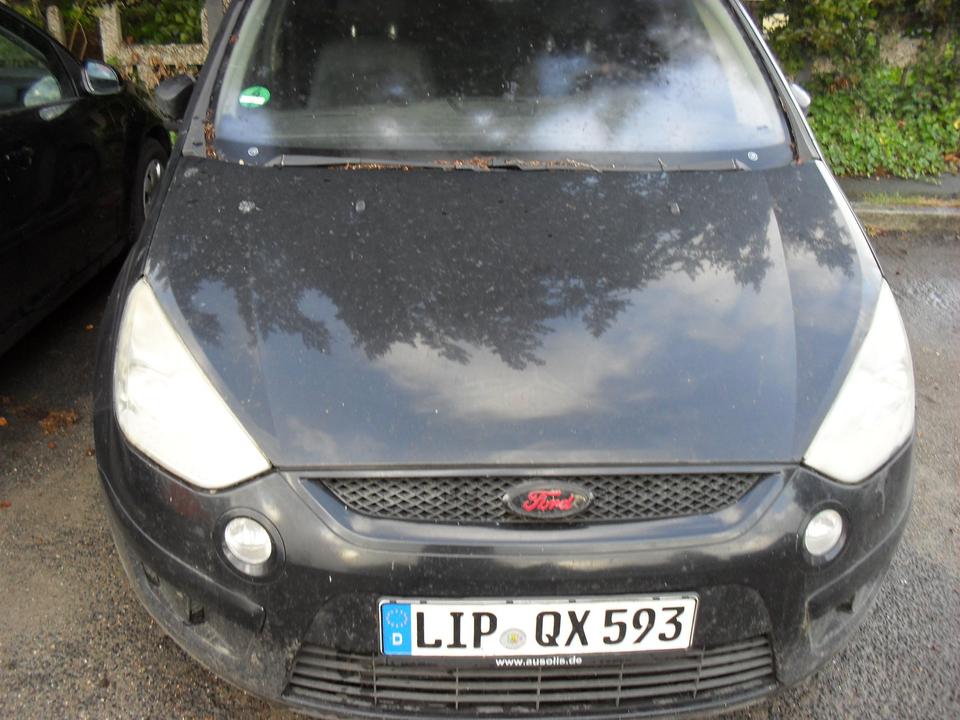 Ford S-Max 2009 — вигляд ззаду