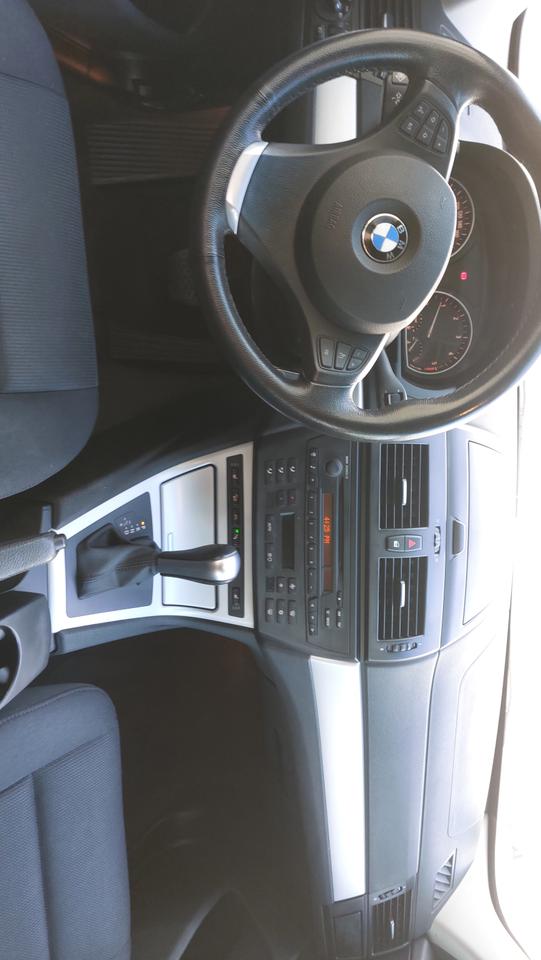 BMW X3 2008 — двигун