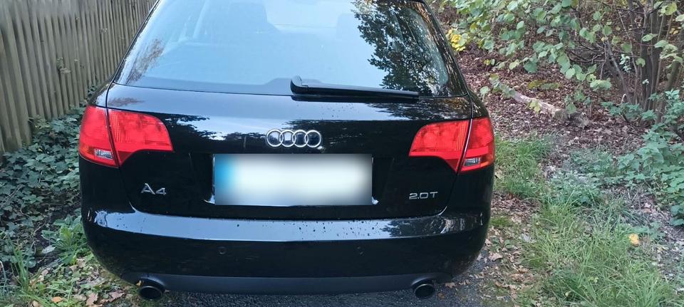 Audi A4 2008 — engine