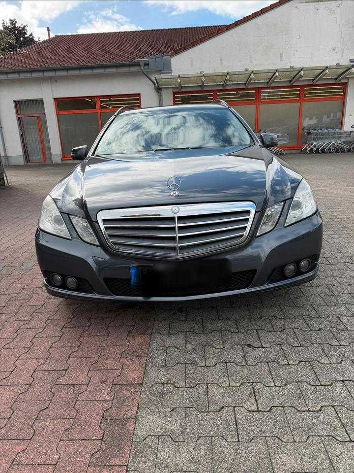 Mercedes Benz E 220 2010 — авто для ЗСУ з Європи