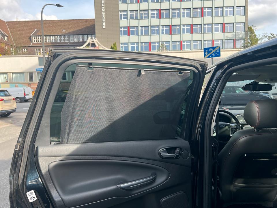 Ford S-Max 2011 — photo 10