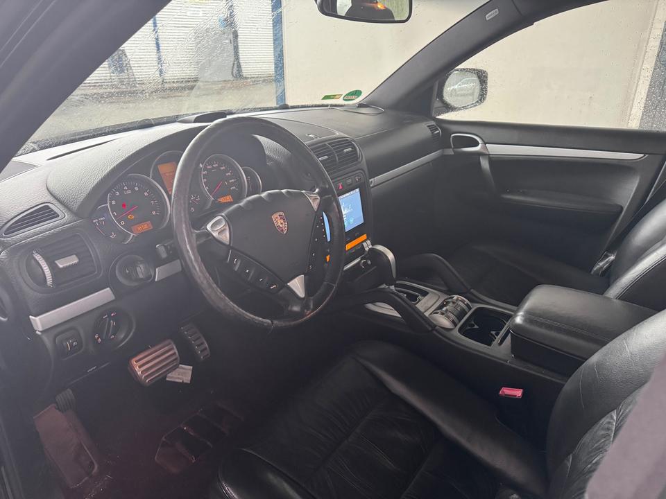 Porsche Cayenne 2007 — photo 7