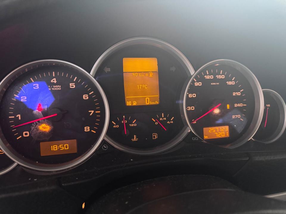 Porsche Cayenne 2007 — photo 8