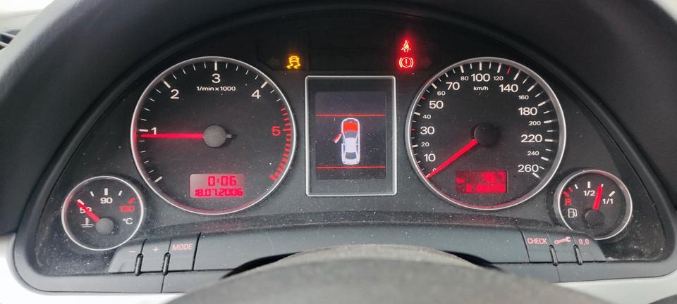 Audi A4 2007 — photo 5