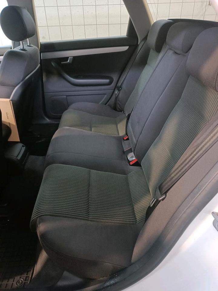 Audi A4 2007 — photo 6