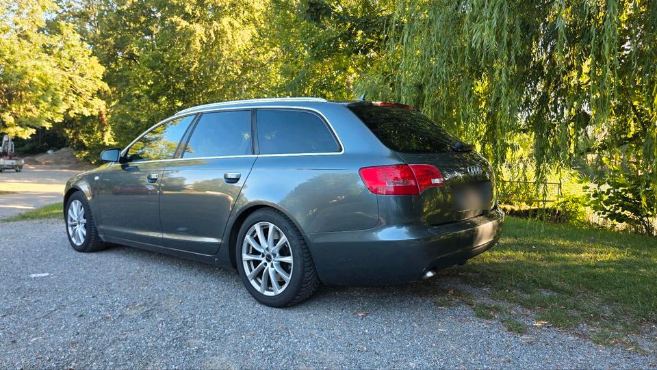 Audi A6 2006 — rear view