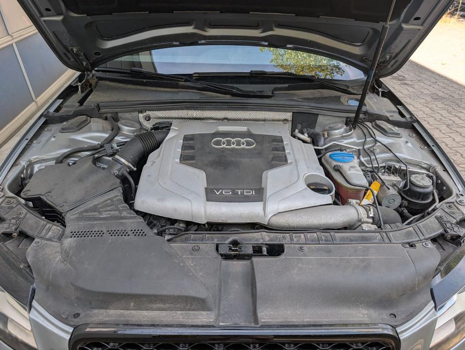 Audi A4 2008 — photo 12