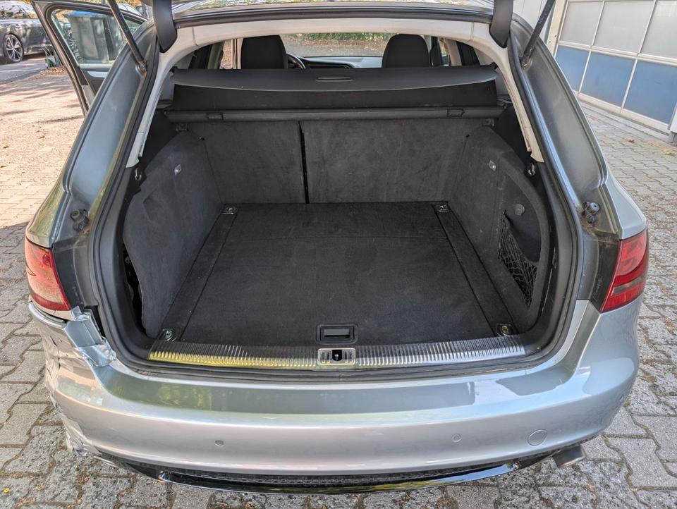 Audi A4 2008 — photo 8