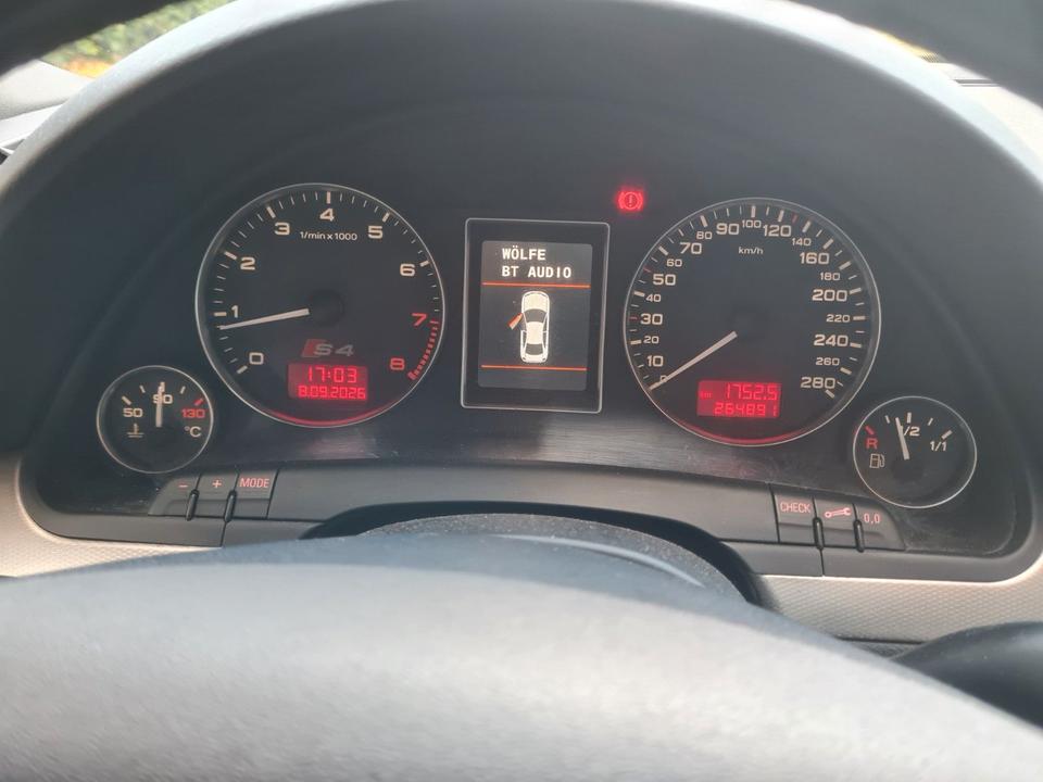 Audi S4 2004 — photo 10