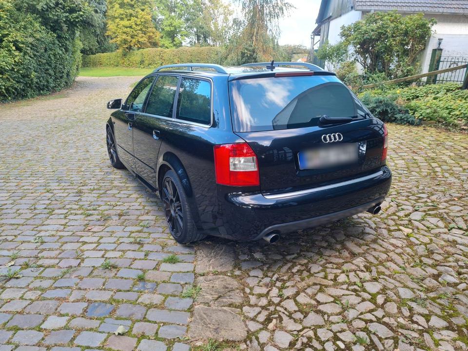 Audi S4 2004 — engine