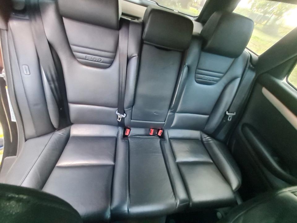 Audi S4 2004 — photo 8